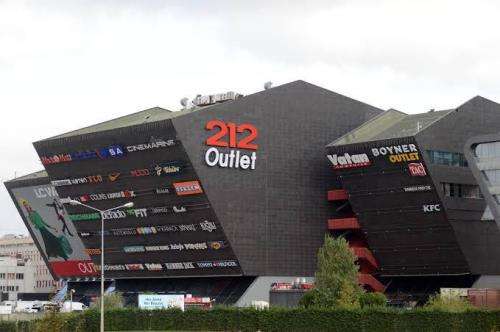 212 OUTLET